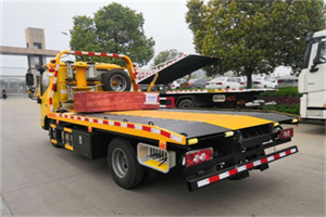 梅河口道路救援拖车报价